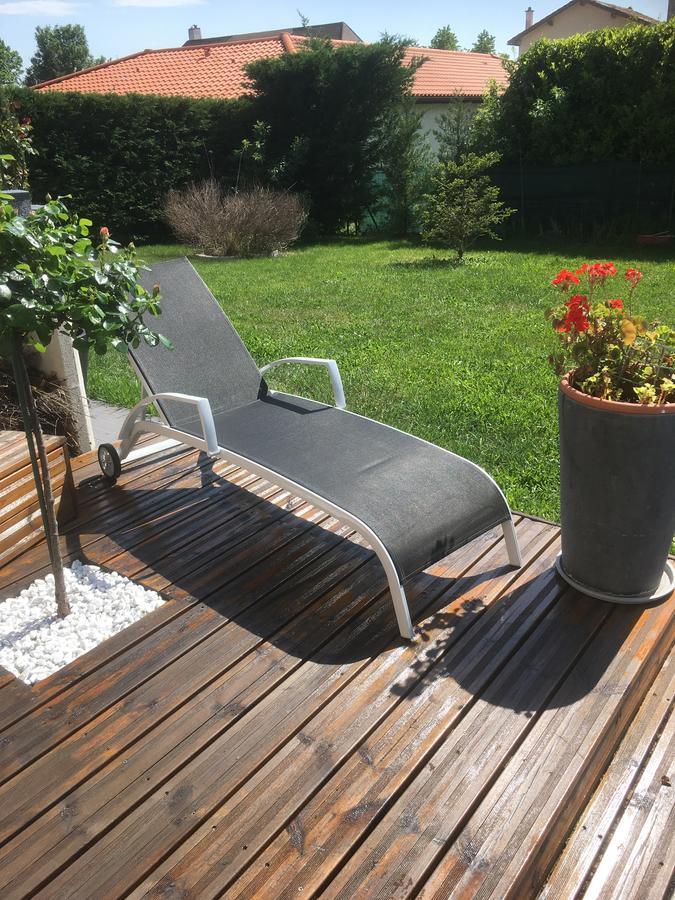 Chambre D'Hotes L'Amaryllis Cournon-d'Auvergne Exterior foto